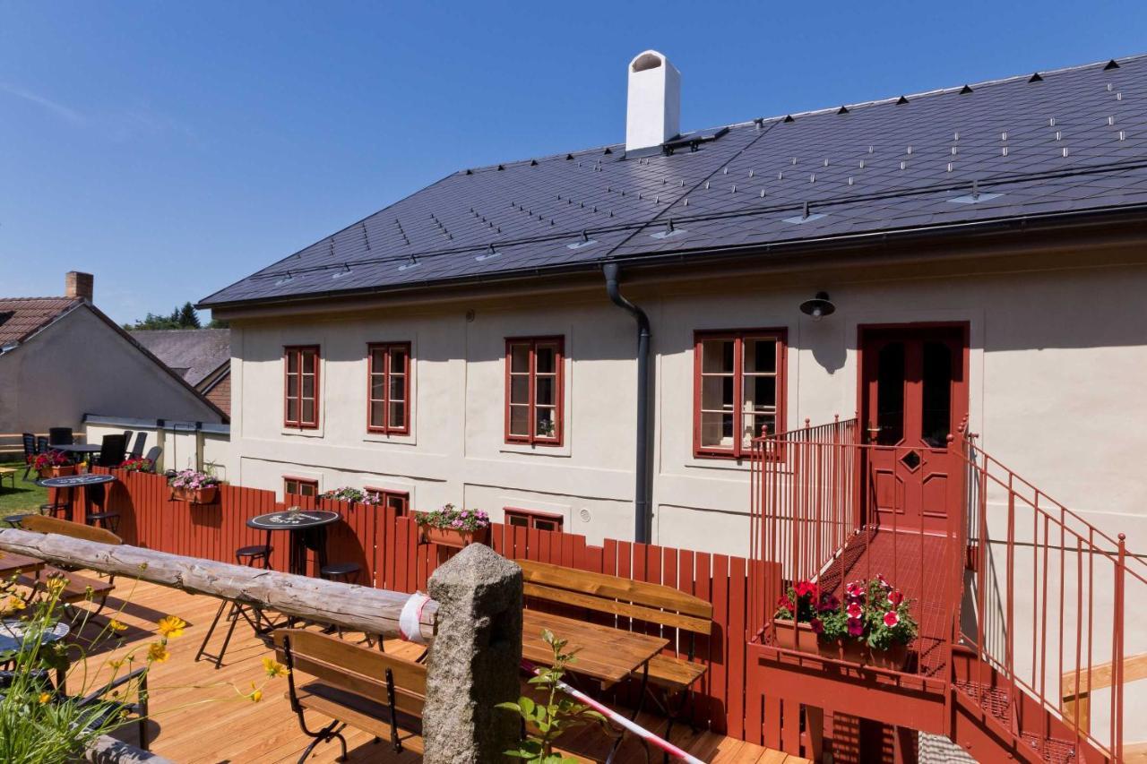 Mestansky Dum - Kulturni Pamatka Mlynska 119 Jindrichuv Hradec Bagian luar foto