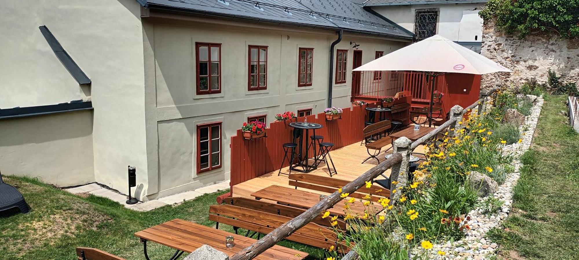 Mestansky Dum - Kulturni Pamatka Mlynska 119 Jindrichuv Hradec Bagian luar foto
